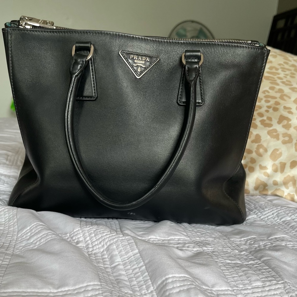 Sold - Vintage Prada purse with 2 zipper compartments - Picture 1 of 16